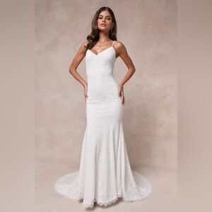 Lulus “ Flawless Extravagance” Lace Trumpet Hem Wedding Dress
